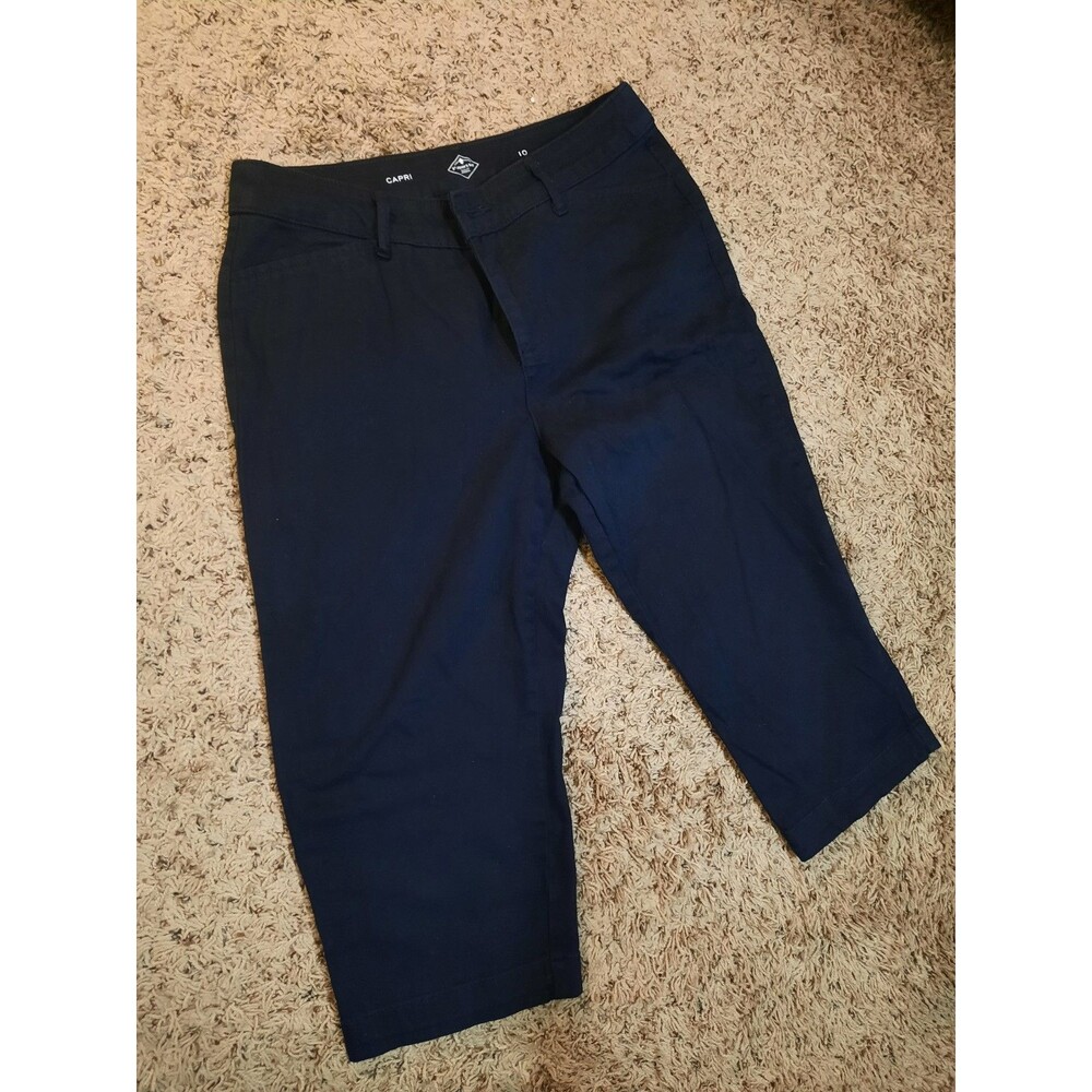 Capri Women's Black Cropped Pants Size 10